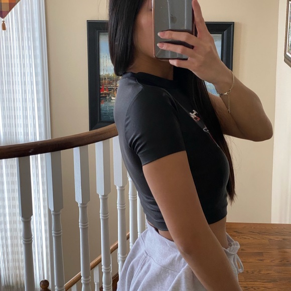 MISBHV crop top - Picture 2 of 2